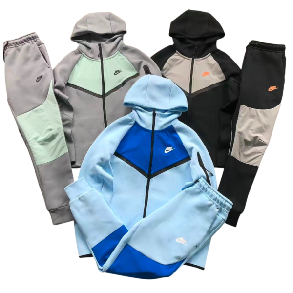 cf Tech Fleece